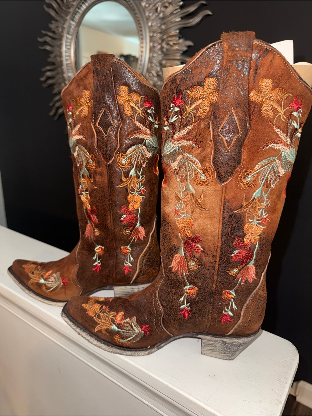 Corral Cowboy boots Leather and suede Western Boots - Women's